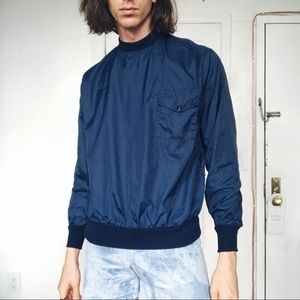 Vintage shoulder zip windbreaker